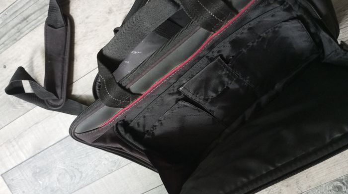 Sac à bandoulière pour ordinateur - photo numéro 2