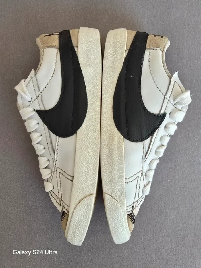 Nike - Blazer '77 Jumbo - Baskets basses - Noir et blanc - photo numéro 3