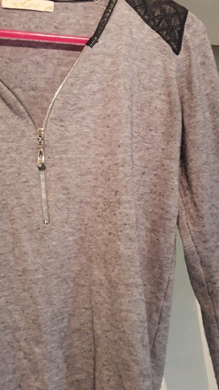 Pull gris - photo numéro 4