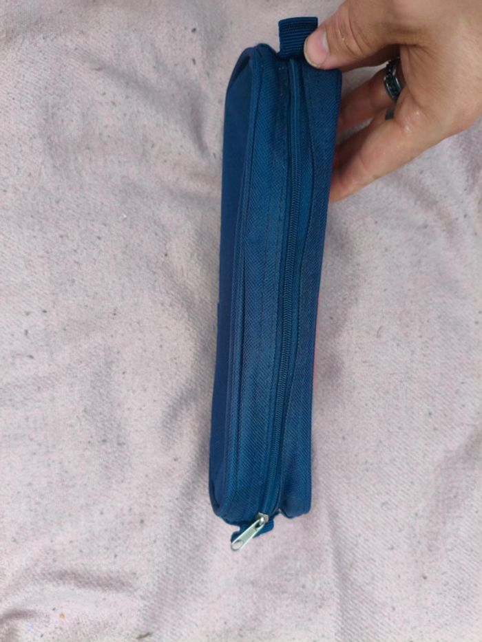 Plumier / trousse - photo numéro 3