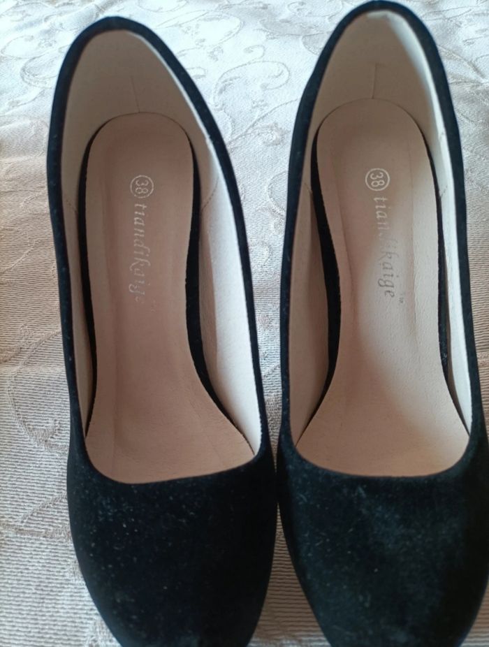 Talons noir - photo numéro 4