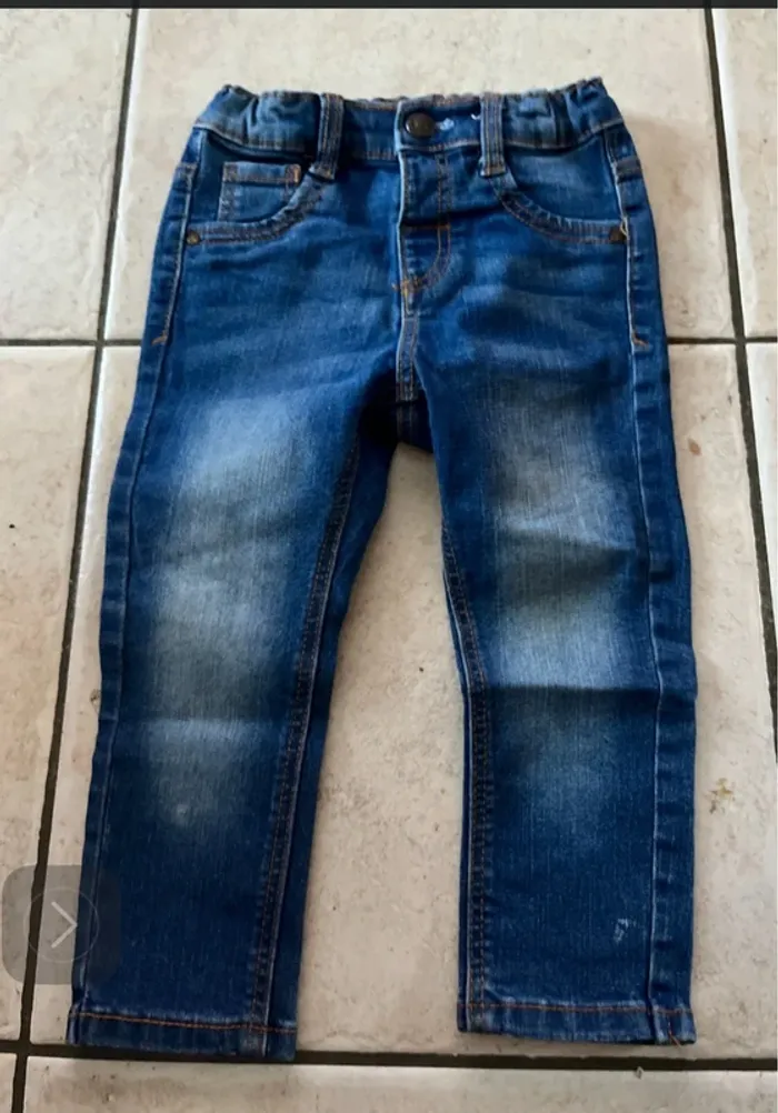 Jeans bébé garçon - photo numéro 3