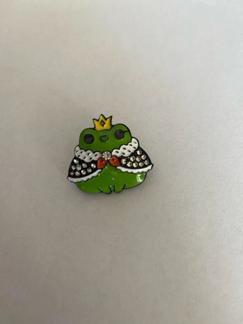 Pins reine  grenouille
