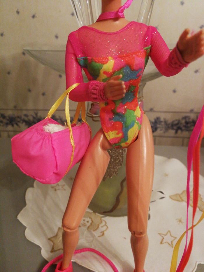 Barbie gymnase année 93 - photo numéro 3