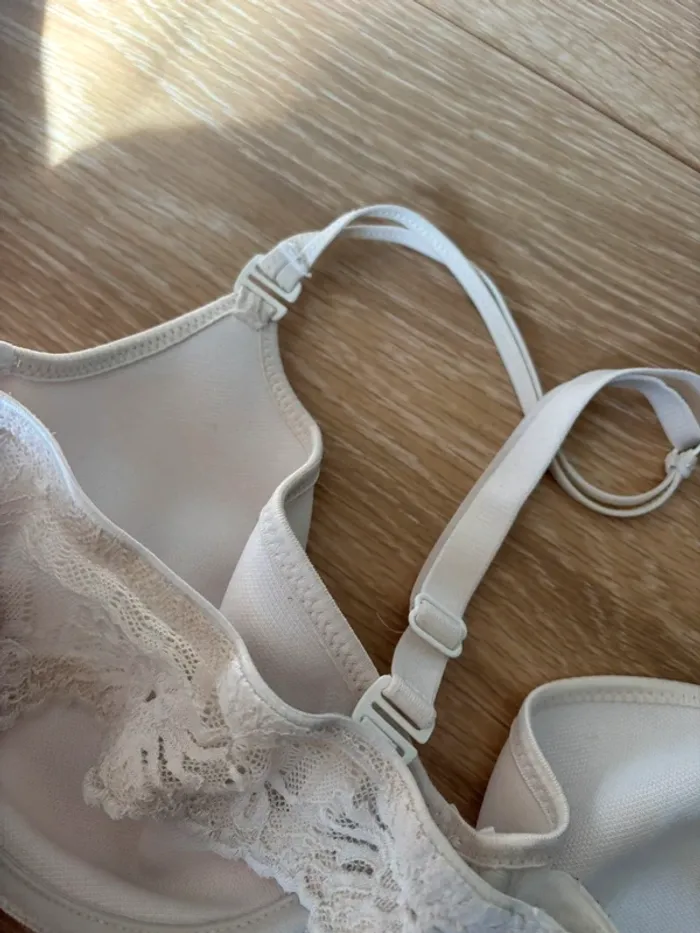 soutien gorge blanc darjeeling en dentelle taille 90C - photo numéro 4