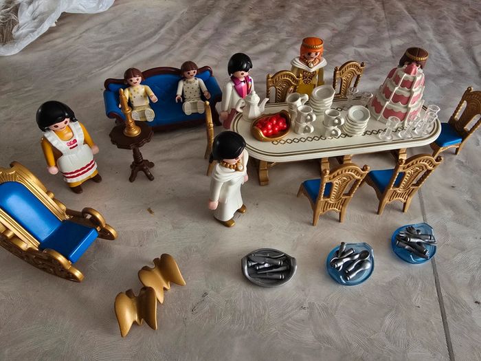 Salle à manger playmobil