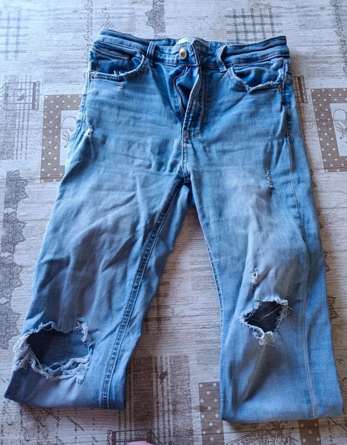 Jean Stradivarius troué femme 38 - photo numéro 2