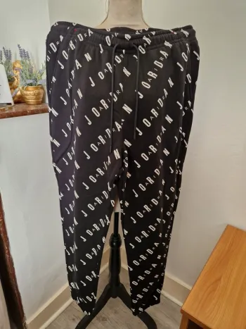 Pantalon jogging jordan nike noir blanc taille xl