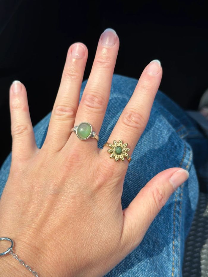 Bague fleur dorée ajustable – Acier inoxydable 316L neuves - photo numéro 2