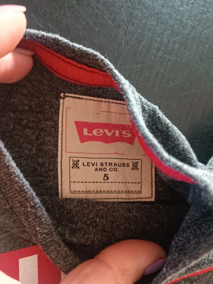 Tee shirt Levi's 5 ans - photo numéro 3