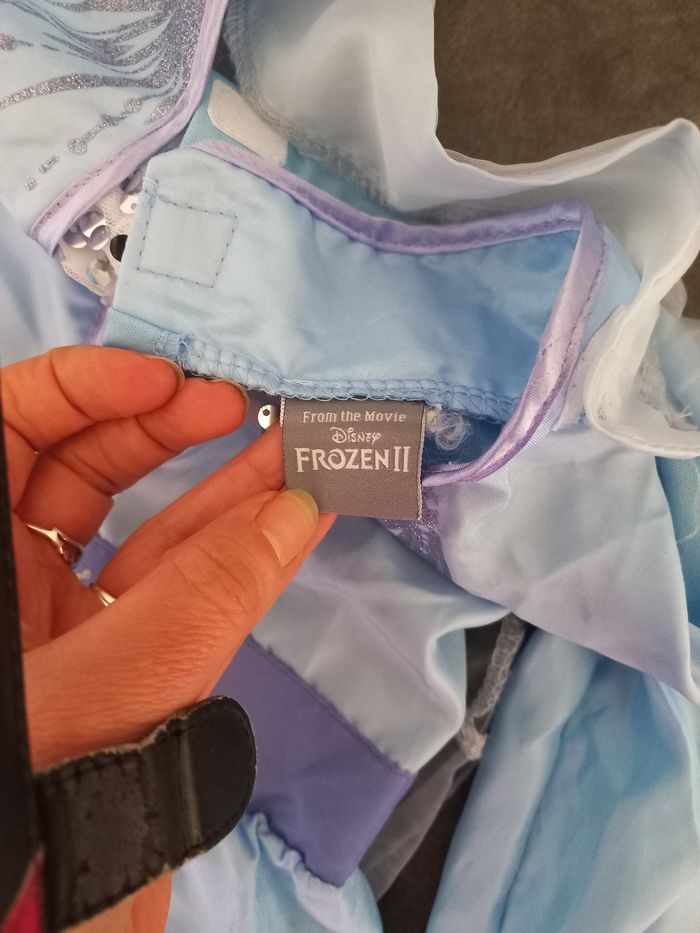 Deguisement elsa reine des neiges 2  environ 8 ans - photo numéro 2