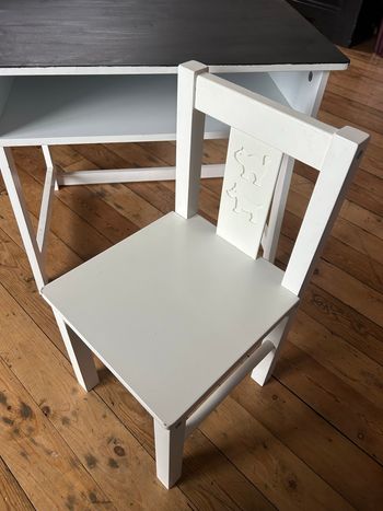 Bureau et chaise enfant ikea