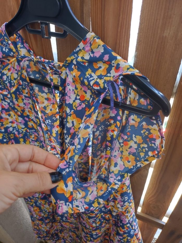 Robe fleurie - photo numéro 3