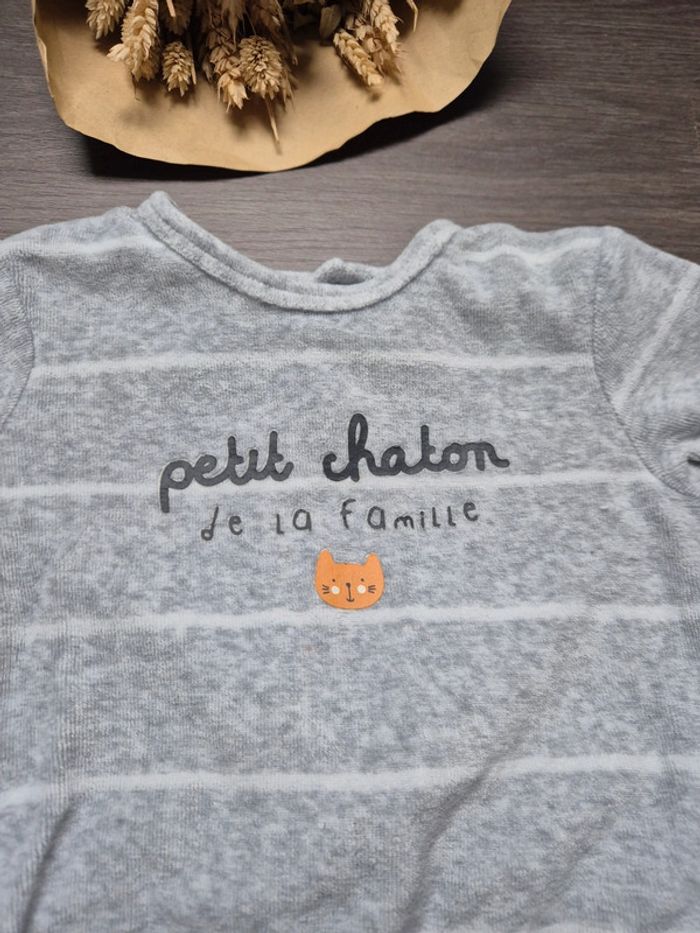 Magnifique pyjama velours mixte kiabi 6 mois - photo numéro 2