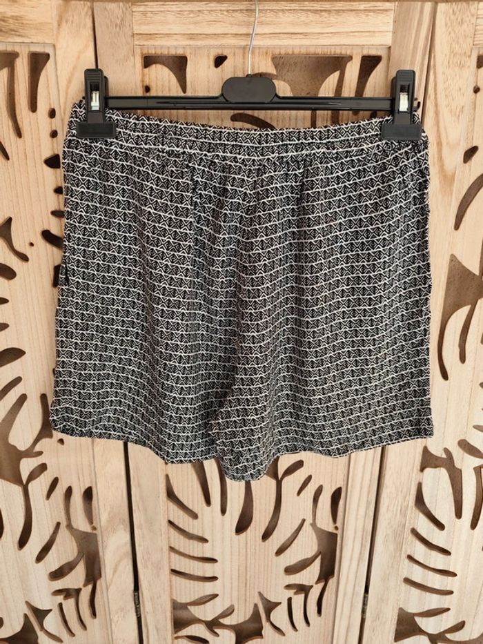 Short fluide et léger imprimé T 38 H&M - photo numéro 6