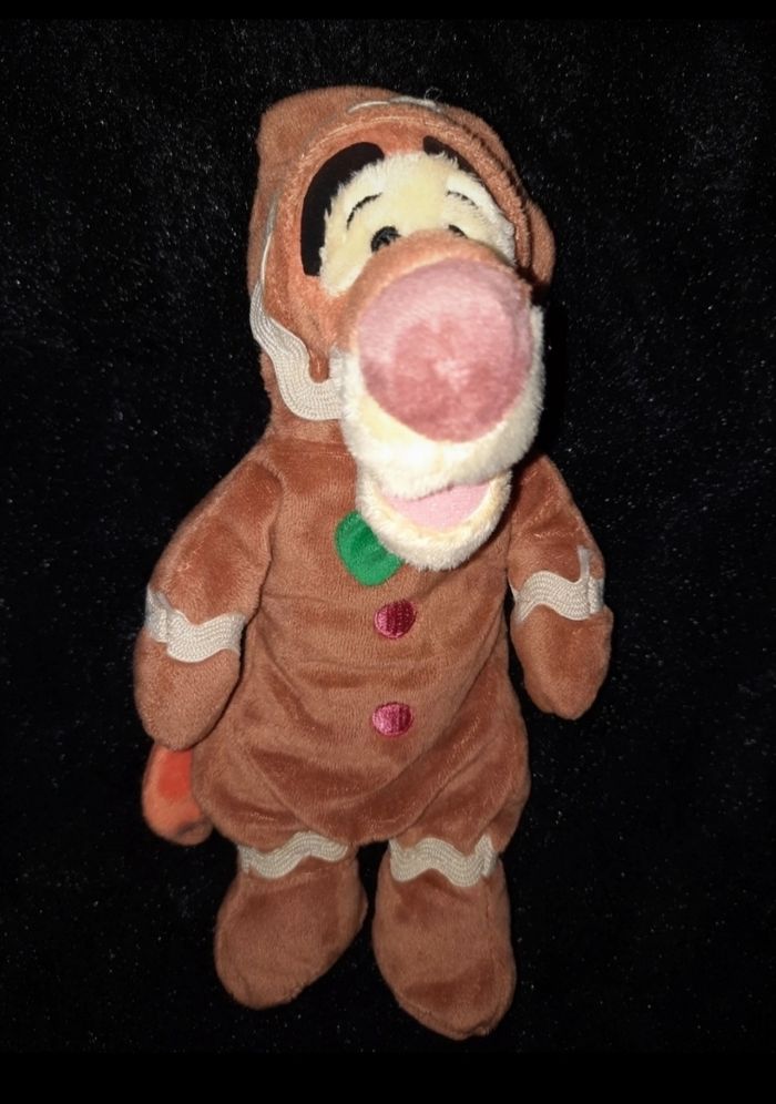 Nounours Tigrou en déguisement Disney store