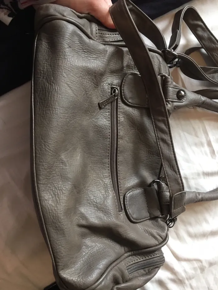 Sac porte main ou bandoulière - photo numéro 2
