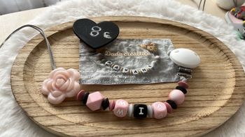 Attache tétine personnalisé