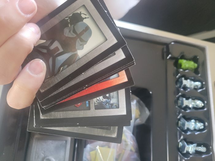 Monopoly édition limitée Stars Wars Mandalorian - photo numéro 3