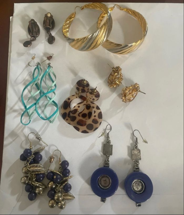 Lot de boucles d’oreilles - photo numéro 4