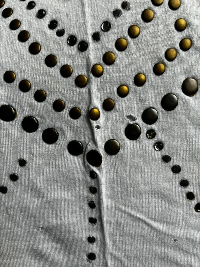 Débardeur avec quelque petit défauts - photo numéro 4