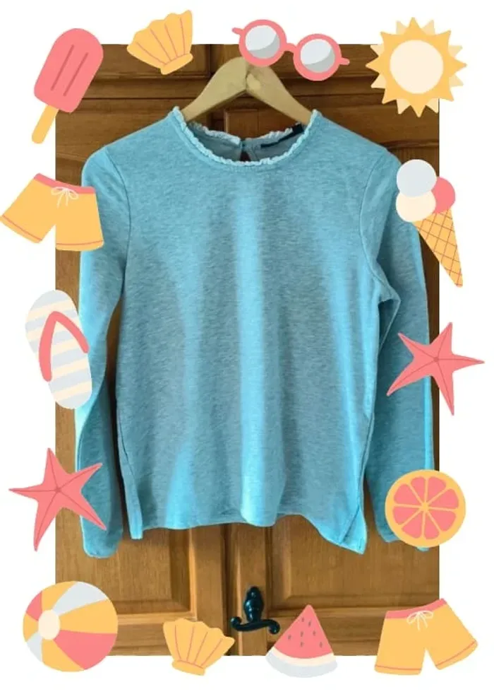 Pull léger avec col fantaisie