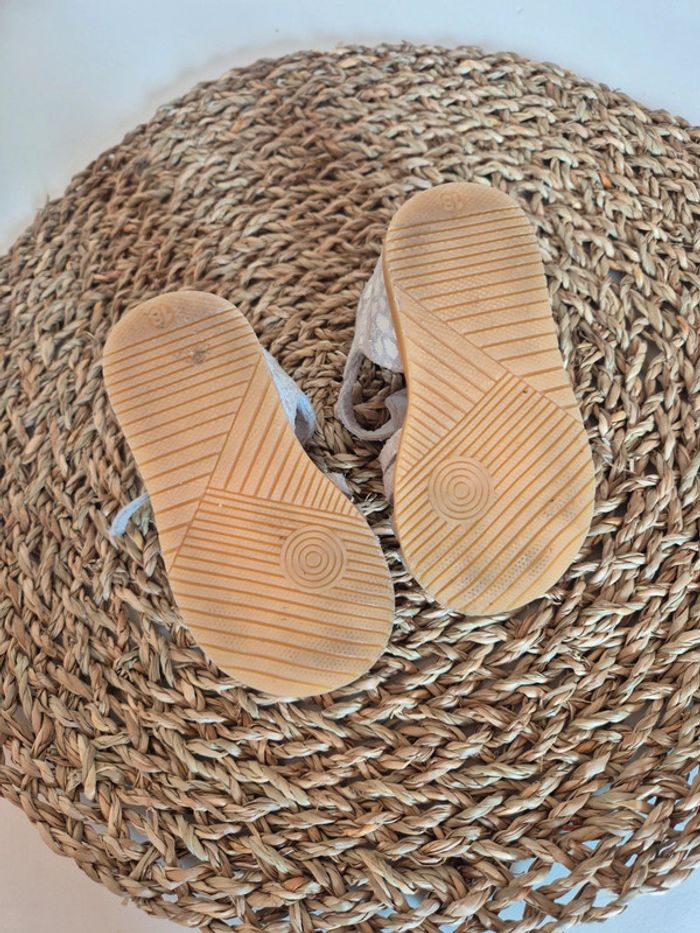 Sandalette brillante - photo numéro 4
