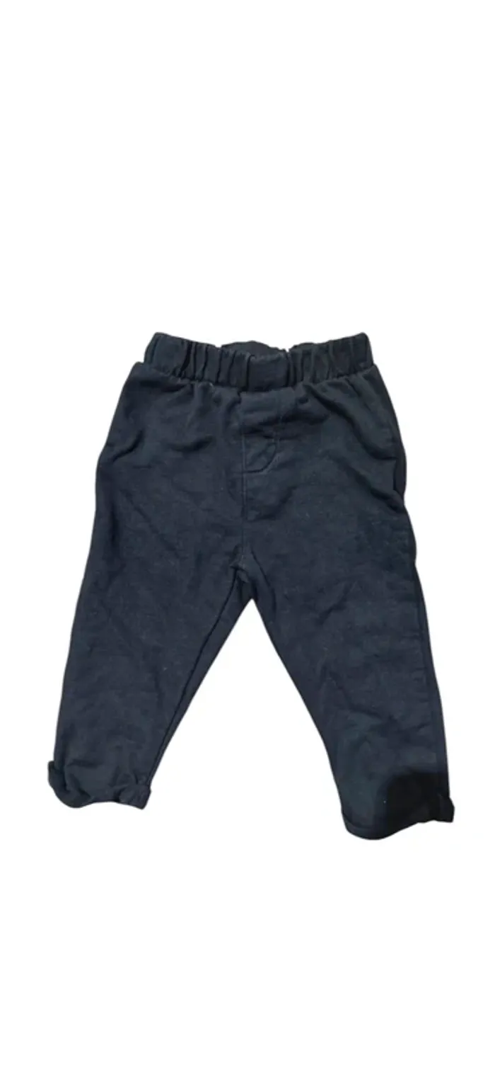 Lot de 4 pantalons 9 mois – Très bon état - photo numéro 3