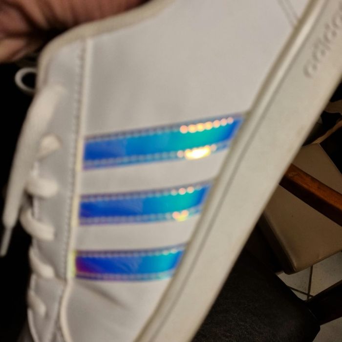 baskets ADIDAS tailke 39 . 5 - photo numéro 3