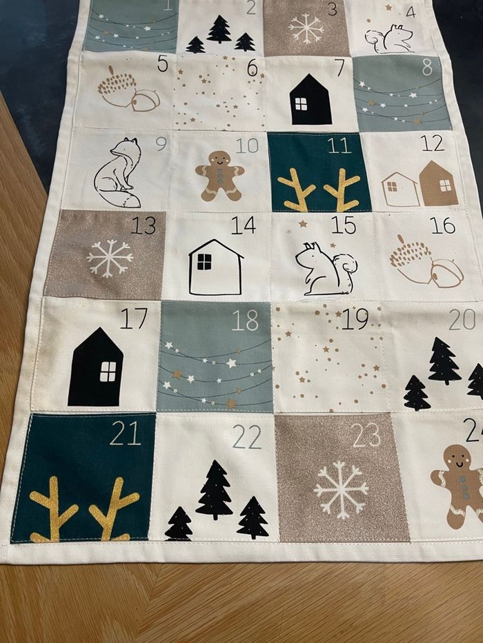 Calendrier de la vent tissu - photo numéro 2