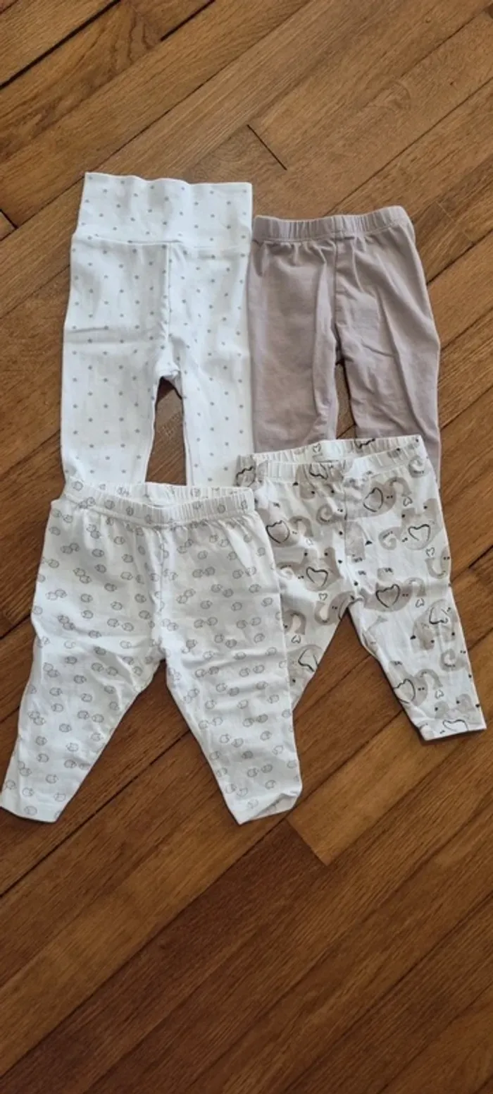 Lot petit leggings bébé