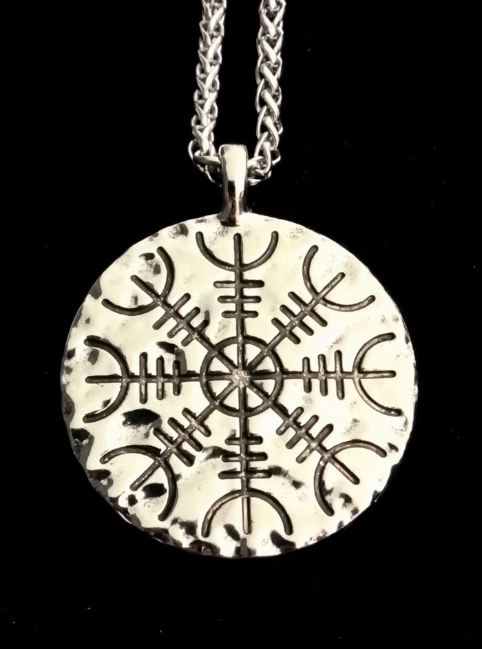 Chaîne + pendentif viking - photo numéro 2