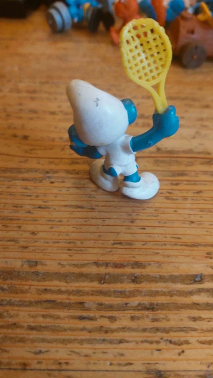 Schtroumpf raquette jaune - photo numéro 3