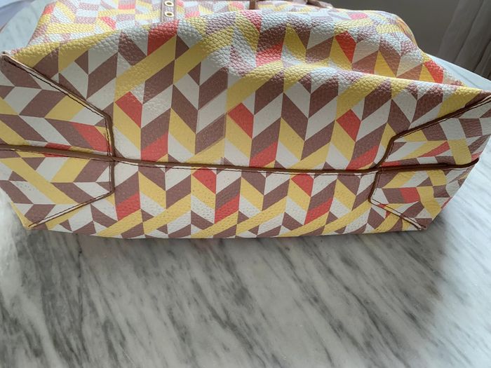 Cabas et sa pochette assortie simili cuir très sympa deux sac en un - photo numéro 9