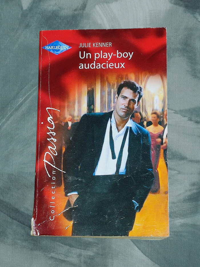 Livre : HARLEQUIN - 9 livres ( collection Passion ) - photo numéro 3