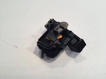 Partie moteur 2 pièce détachée miniature Peugeot 203 1954 Solido 1/18 #A36