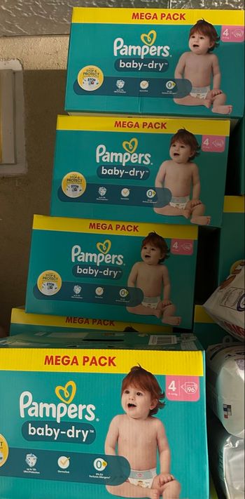 Pampers baby dry (x96)