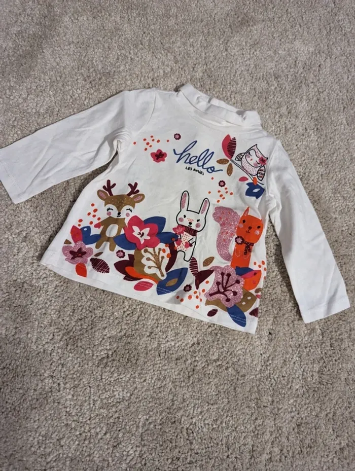 Combinaison + t-shirts 9 mois - photo numéro 5