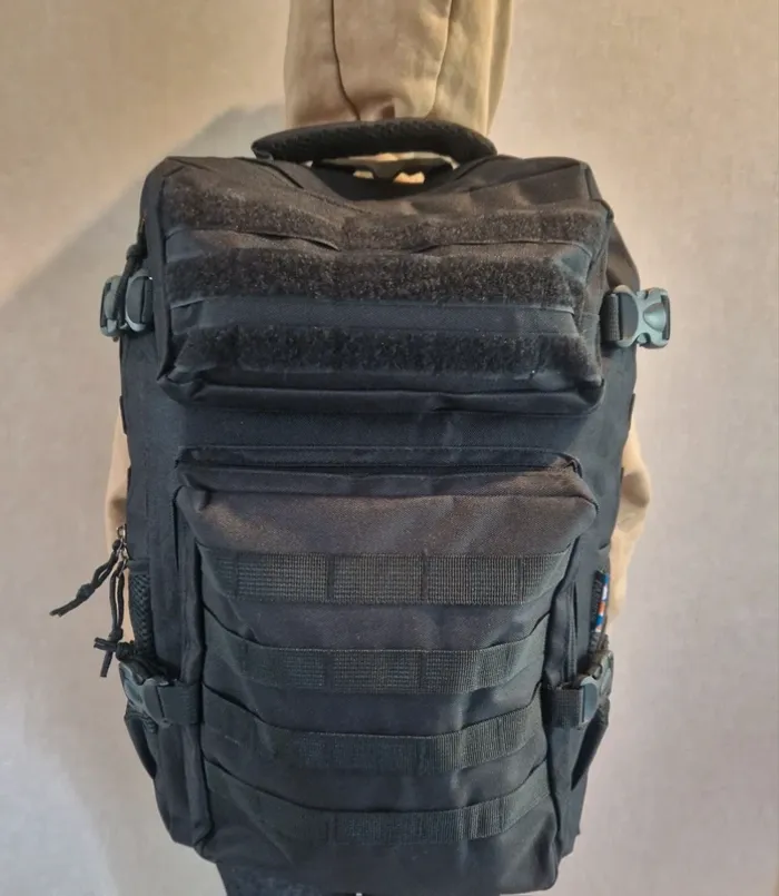 Sac à dos multipoches tactique noir 25-30L - photo numéro 2