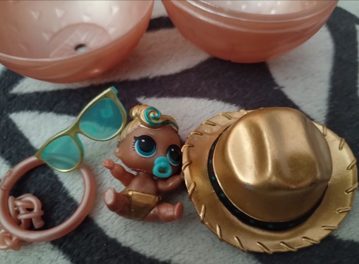 Poupée LOL Surprise "Edition Gold spécial luxe rare neuve - photo numéro 3