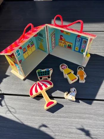 Maison épicerie en bois