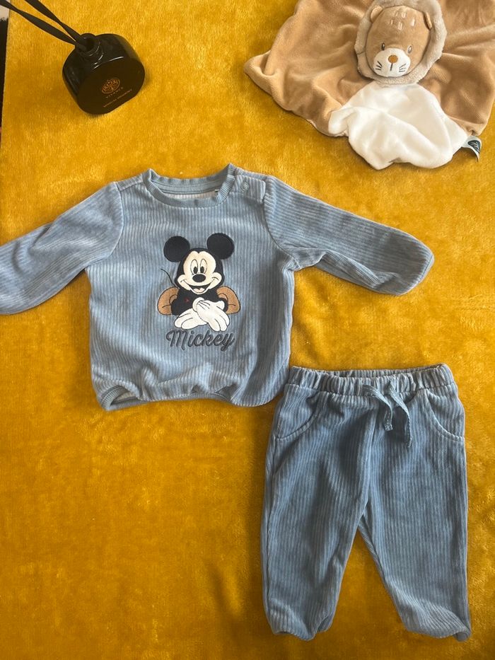 Ensemble Disney Mickey velours bébé garçon