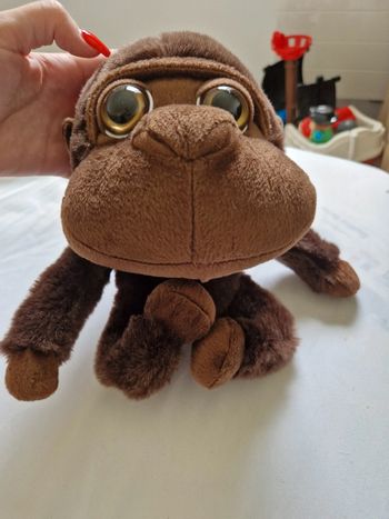 Peluche singe