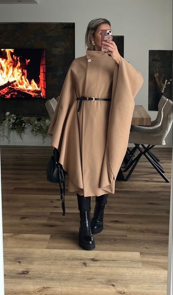 Veste cape vendu avec la ceinture