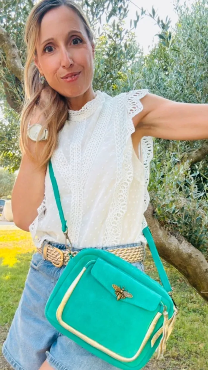 Sac cuir bandoulière vert avec fermeture abeille - photo numéro 10