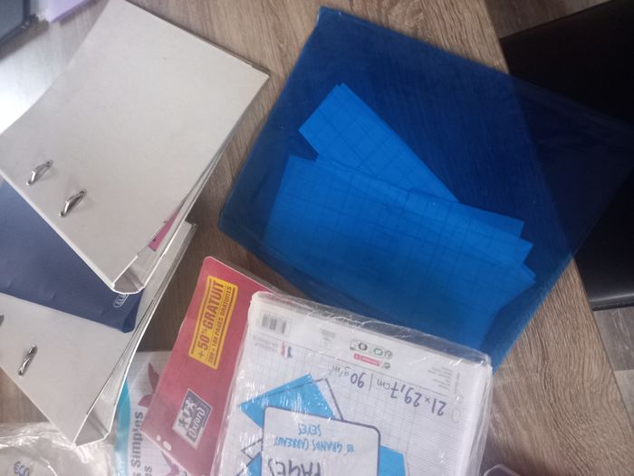 Lot fourniture scolaire - photo numéro 9