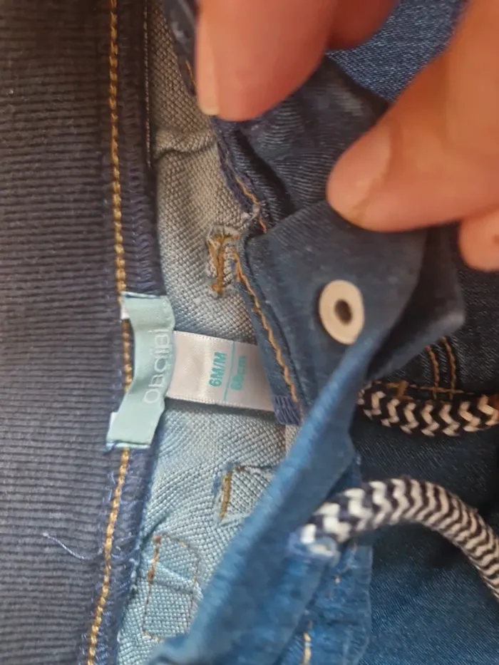 Jeans 6-9mois - photo numéro 2
