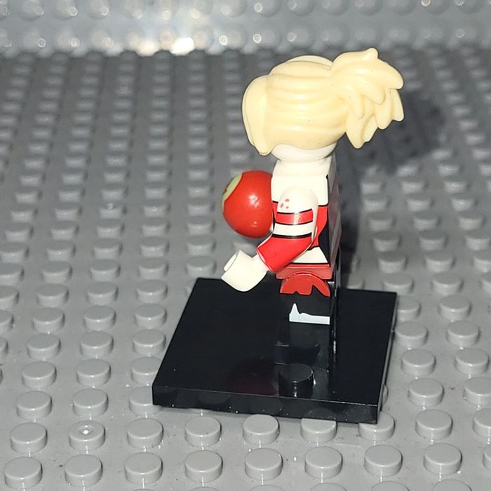 Minifigure / Figurine 🏨 Série Animation - Hazbin Hôtel 🛎 Cherri Bomb - photo numéro 2