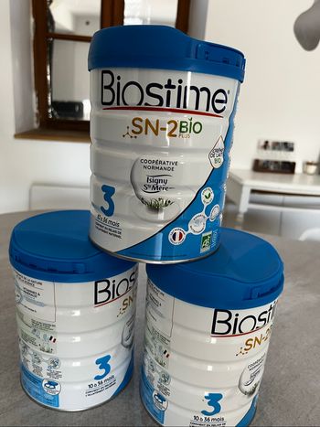 Lots 3 boîtes de lait Biostime