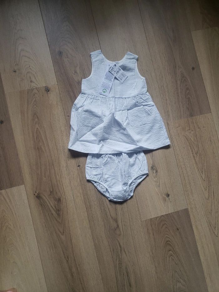 Robe et culotte Kiabi 9 mois 71 cm